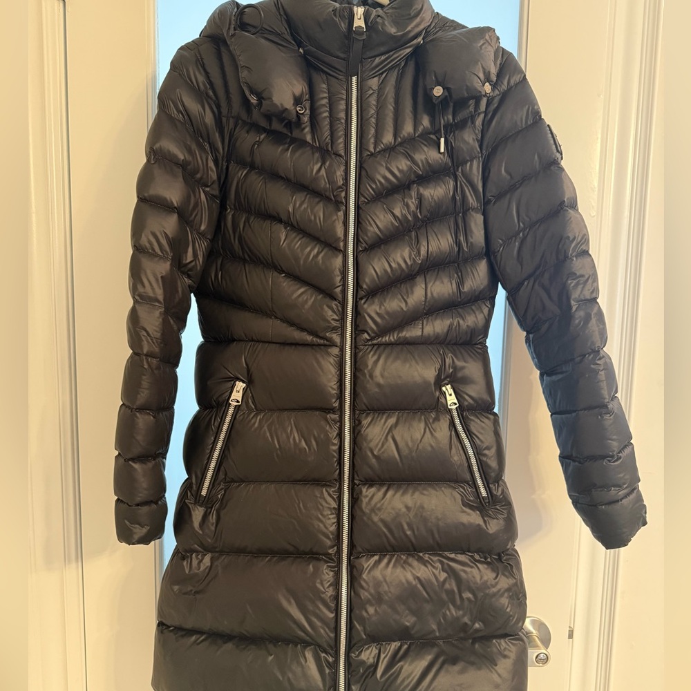 Mackage Women's Sleek Black Puffer Coat